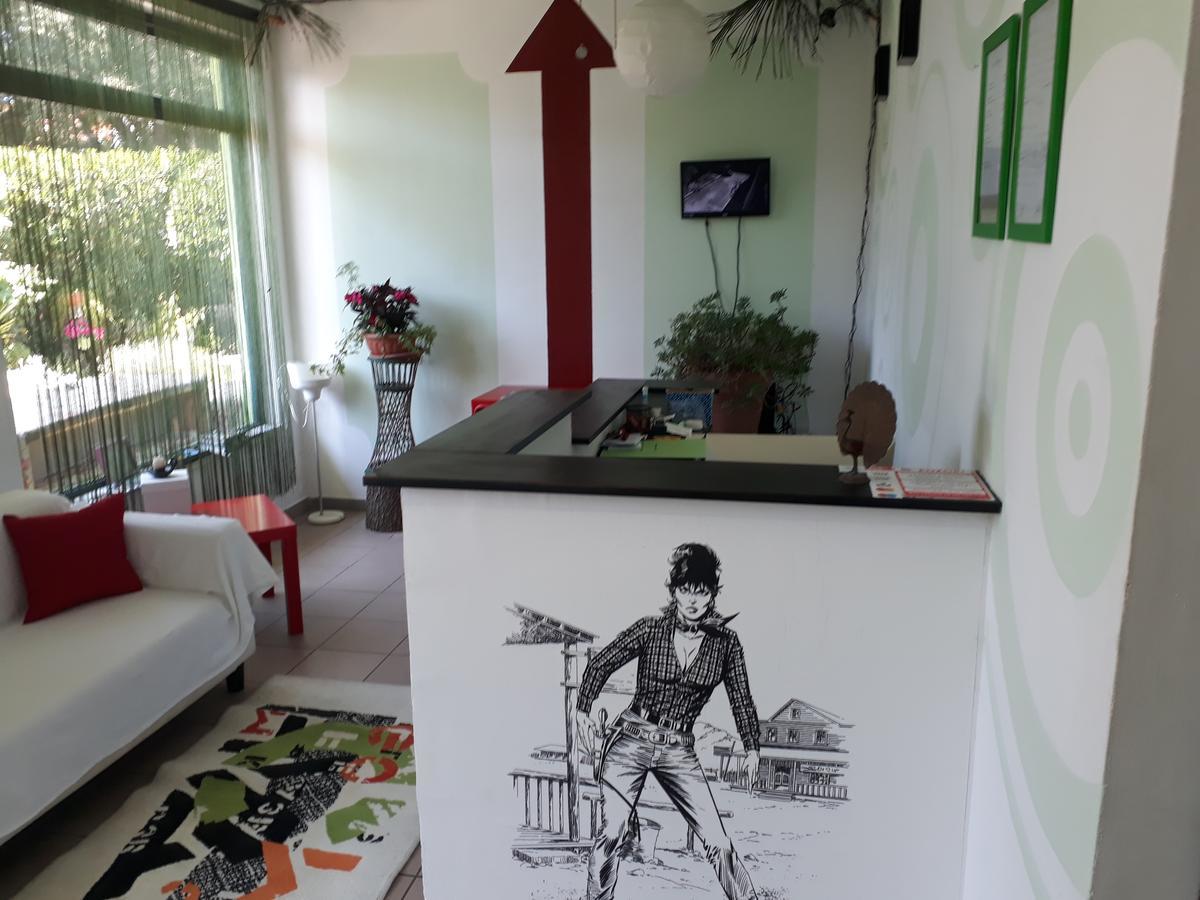 Green Hostel Zadar Bagian luar foto