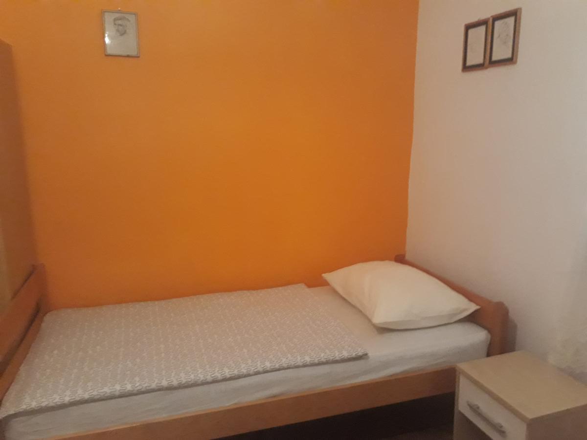 Green Hostel Zadar Bagian luar foto