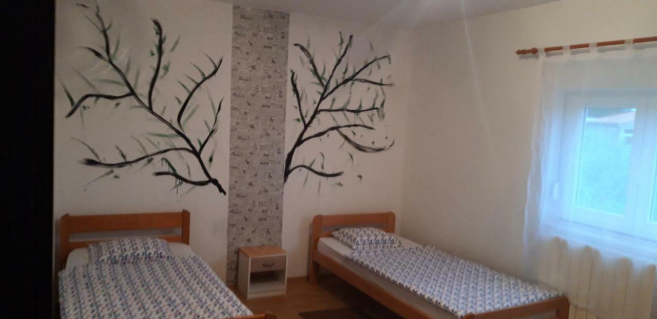 Green Hostel Zadar Bagian luar foto