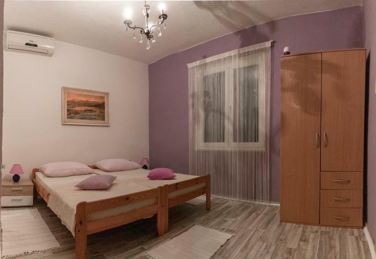 Green Hostel Zadar Bagian luar foto